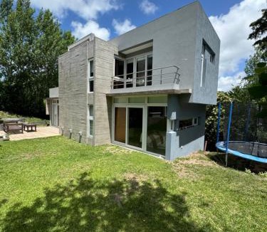 Carilo House | Moderna Casa en Cariló