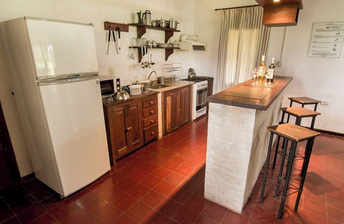 Esquina House | Mombiri