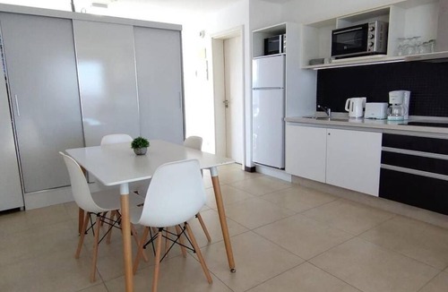 Colonia del Sacramento Apartment | Mono ambiente frente al río, con amenities