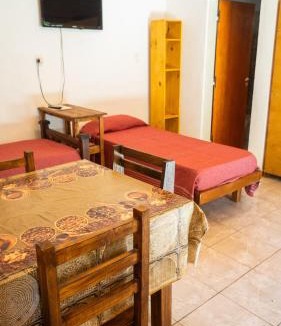 Cosquin Apartment | Monoambiente amplio con pileta