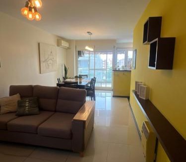 Centro Apartment | MORENO. DEPTO 2 DORMITORIOS DE CATEGORIA EN PLENO CENTRO. 2 BAÑOS. AMENITIES. COCHERA OPCIONAL