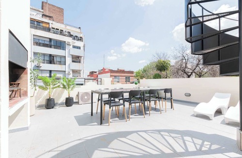 San Nicolas Apartment | MOT Rentals + 4Bd with Terrace, Pool & BBQ in La Rural