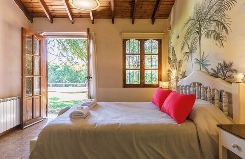 Chacras de Coria House | MOT Rentals + Wine Country Alzaga - 4 Bd House Pool, BBQ