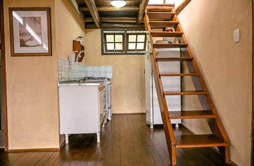 Praia Grande Ski Chalet | Mountain Chalet: Nature and comfort in Ilhabela