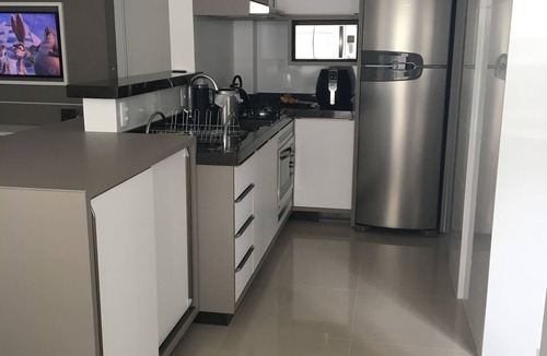 Governador Celso Ramos Apartment | New and cozy apartment in Praia de Palmas.