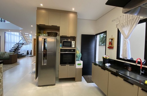 Morada da Praia House | New house with 3 air-conditioned suites, 5 bathrooms. We only rent to families