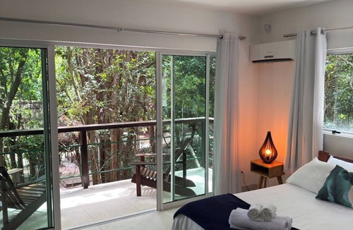 Pipa Apartment | Ninhos da Pipa Flat 02 Refuge with modern architecture immersed in the Atlantic Forest