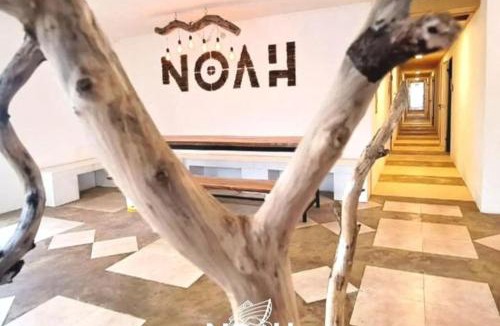 Santo Tome Hostel | Noah Housing