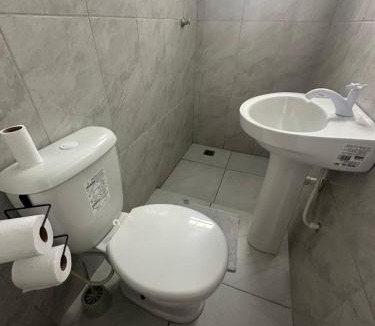 Paranagua Apartment | NOVO Ap Econômico em Paranaguá Completo com WiFi e Estacionamento Rotativo