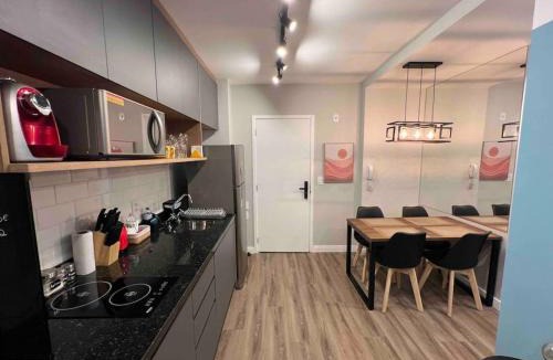 Vila Pompeia Apartment | Novo, garagem e piscina, moderno ao lado Allianz Park