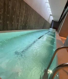La Perla Apartment | Nuevo Departamento de categoría de 2 ambientes con cochera, gimnasio, pileta climatizada y amenities premium en ROYAL PARK Mar del Plata, excelente ubicación a dos cuadras de la playa, para 4 PAX
