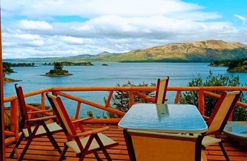 Villa Pehuenia Hotel | Nuevo Puerto Malen