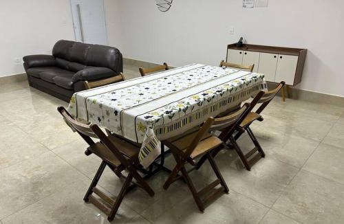 Santa Barbara d'Oeste House | Oka Guaranis - casa aconchegante para grupos c ar condicionado e café da manhã