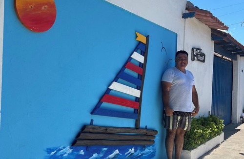 Bairro das Laranjeiras House | One-bedroom house one block from Jacaraipe beach.