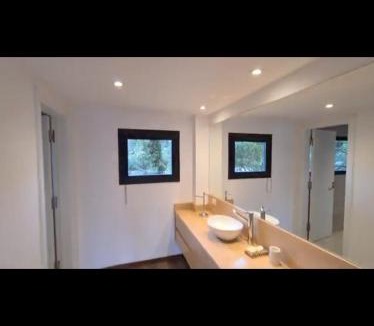Godoy Cruz Apartment | Otoño por la vida