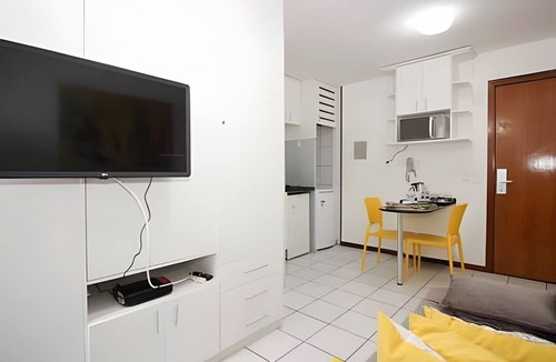 Sudoeste e Octogonal Apartment | OZPED Flats Particulares Mont Serrat