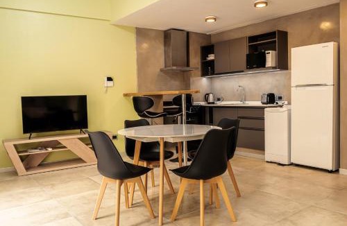 Buenos Aires Central Business District Apartment | Palacete Defensa
