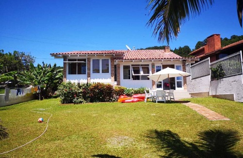 Governador Celso Ramos House | Paradise on the beach .