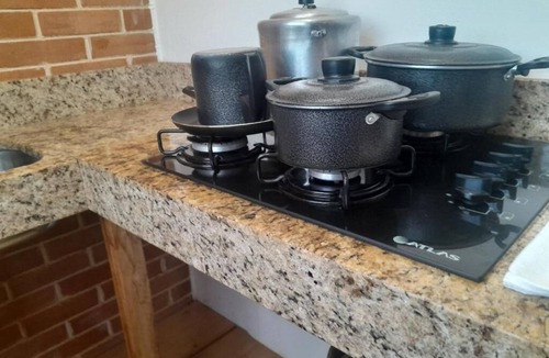 Santa Cruz Cabralia Apartment | Paul's eco kitchenettes - Deluxe Queen Room 2