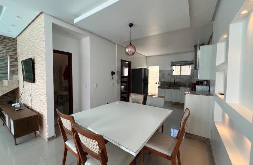 Taperapua Beach House | Paulo Gonzaga · Refúgio beira-mar 4 suítes - Praia Taperapuan