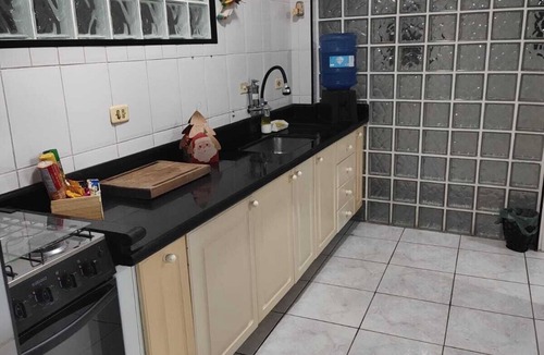 Ocian Apartment | Penthouse 1 block from the beach!