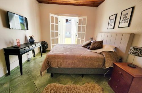 Vila Iara Apartment | Perfeita para Casal Home Office e Bem Localizado