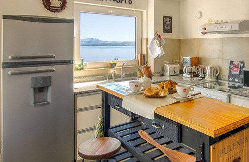 Centro Apartment | Periscopio, apartment with stunning Nahuel Huapi lake views