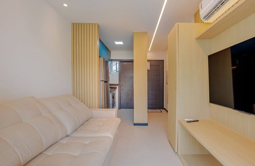 Praia do Forte Apartment | PF80 Ap 2/4 in a gated community with a pool.