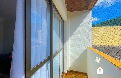 Jardim Sao Miguel Apartment | Phenomenal Apartment 4 min Praia Enseada | Linen, TV and Wi-Fi