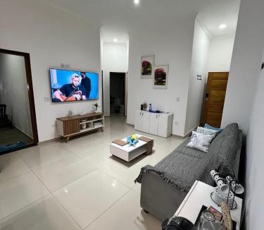 Jardim Casablanca House | Piscina Aquecida Quartos com Ar cond 700m Praia