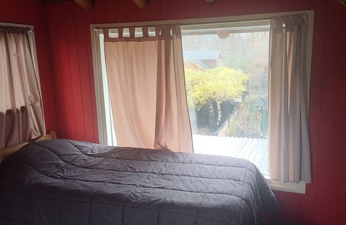 San Martin de los Andes Cottage | Pleasant 2-bedroom cottage in San Martín de los Andes awaits you.