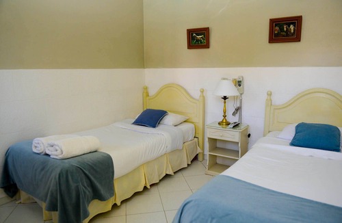Ezeiza Bed & Breakfast | Posada Bernies