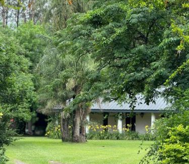 Esquina House | Posada Morotí