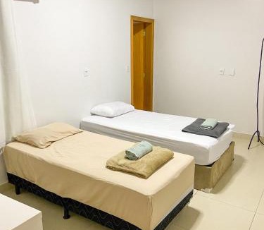 Anapolis House | Pousada Acessus - Proximo da UniEvangelica e Hospital HEANA