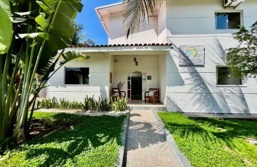 Praia da Enseada Hotel | Pousada Baía das Conchas