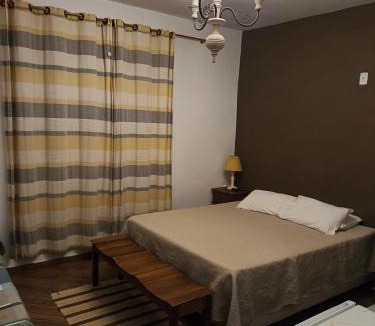 Tiradentes Hotel | pousada canarinho
