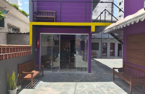 Velha Hostel | Pousada Casa da Maga - Vila Germânica