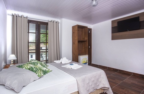 Praia de Barequecaba Hotel | Pousada Castelinho