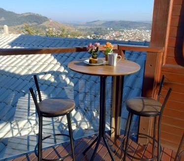 Santa Rita do Sapucai Hotel | Pousada Chalezinho - Suite Sunrise