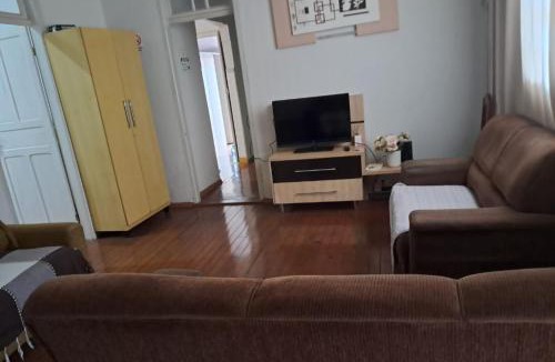 Uberaba House | Pousada da Kátia 01