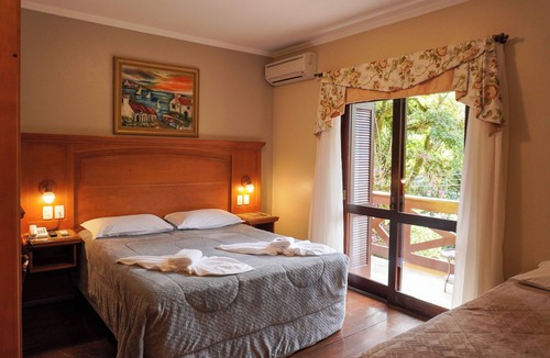 Vila Suica Hotel | Pousada das Papoulas