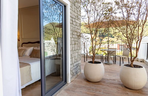 Pedra Azul Hotel | Pousada e Cerimonial Itamaraty