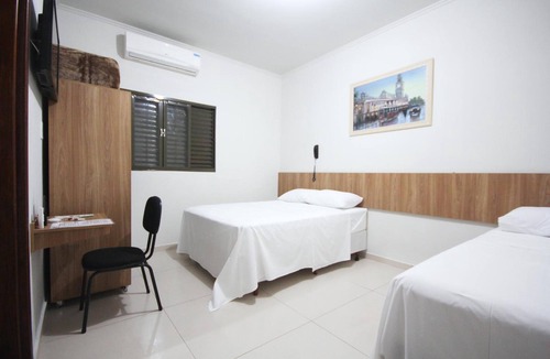 Olimpia Hotel | Pousada Esmeralda Olimpia
