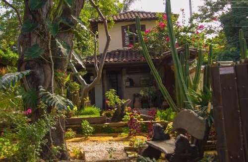 Pirenopolis Hotel | Pousada Fênix