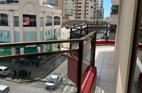 Andorinha House | Pousada Grando