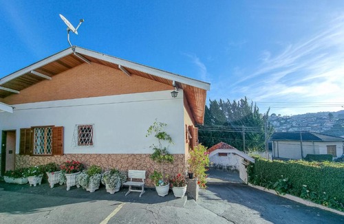 Abernessia Hotel | pousada helebastian