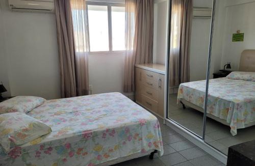 Quatro Ilhas Apartment | PRAIA DE 4 ILHAS Apartamento 2 Quartos 50M da Praia Com Vista