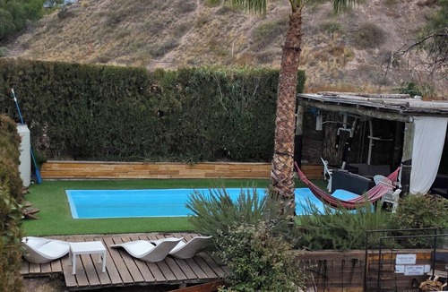 Godoy Cruz House | Premium home with a pool/5 bedrooms/gated community/tourist destination