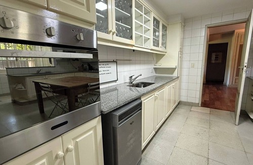 Don Torcuato House | Premium house in Tigre with garden, pool, and hot