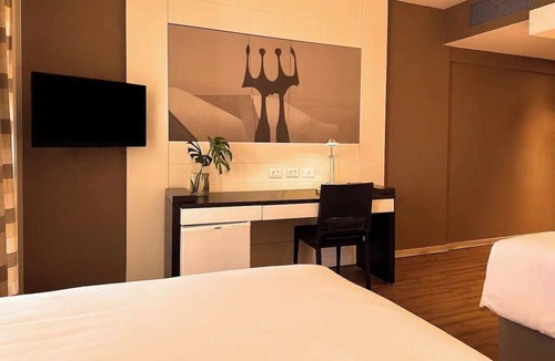 Setor Hoteleiro Norte Hotel | Private Balcony | Standard Double Room | 0.4 mi to Conjunto National Mall